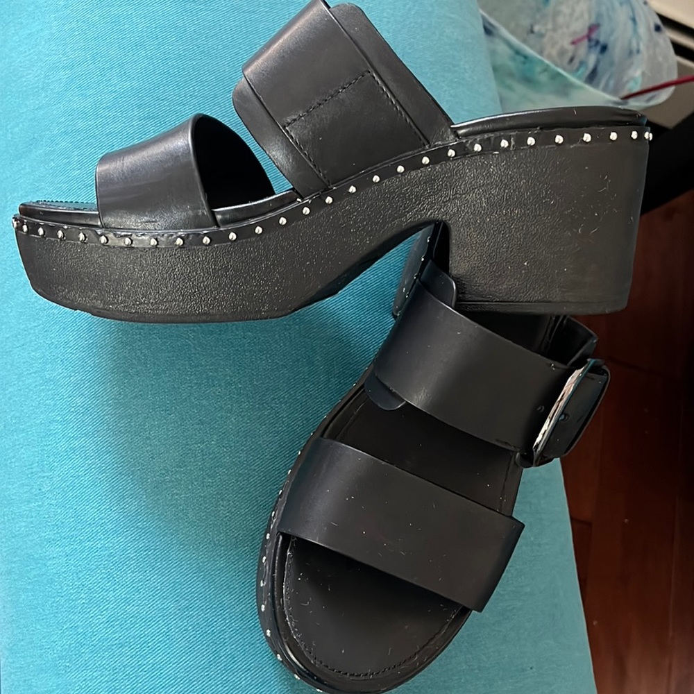 Fitflop Shoes Studded Pilar Black Leather Clogs Sandals Size 8